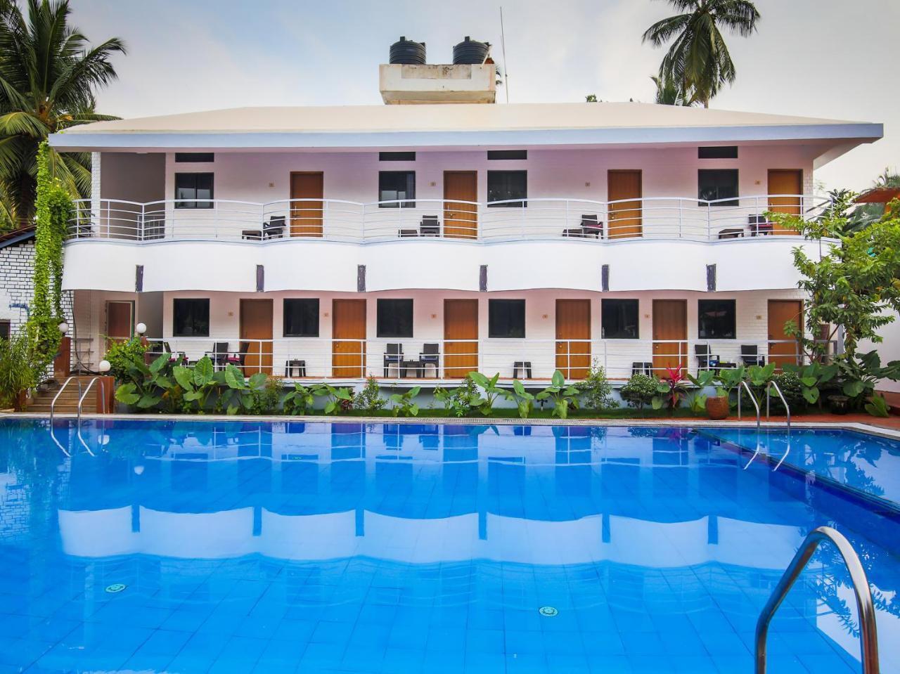 Oyo 22056 Arambol Plaza Beach Resort Экстерьер фото